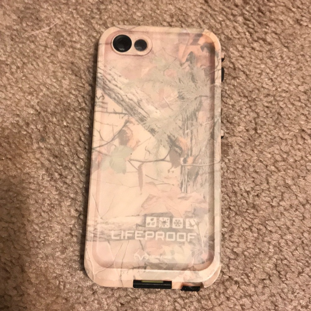 iPhone life proof